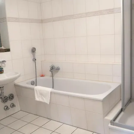 Spree-idyll Otel Berlin