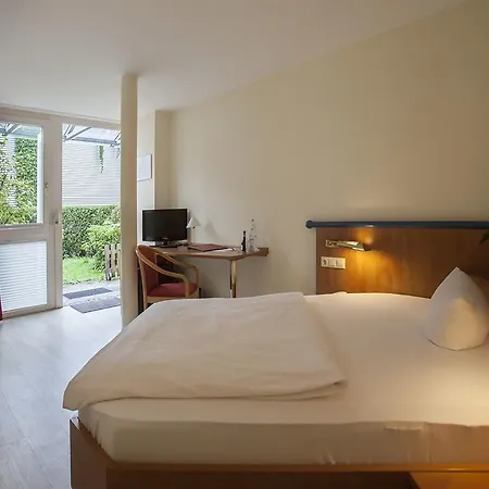 Spree-idyll Otel Berlin