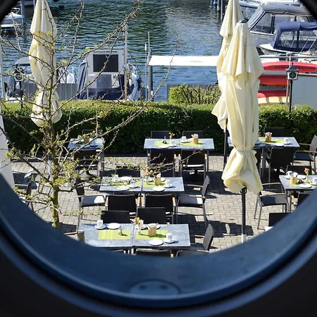 Spree-idyll Hotel 3*